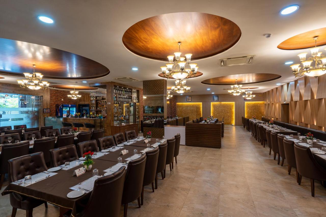 Jalashray Resort Nadiad Экстерьер фото