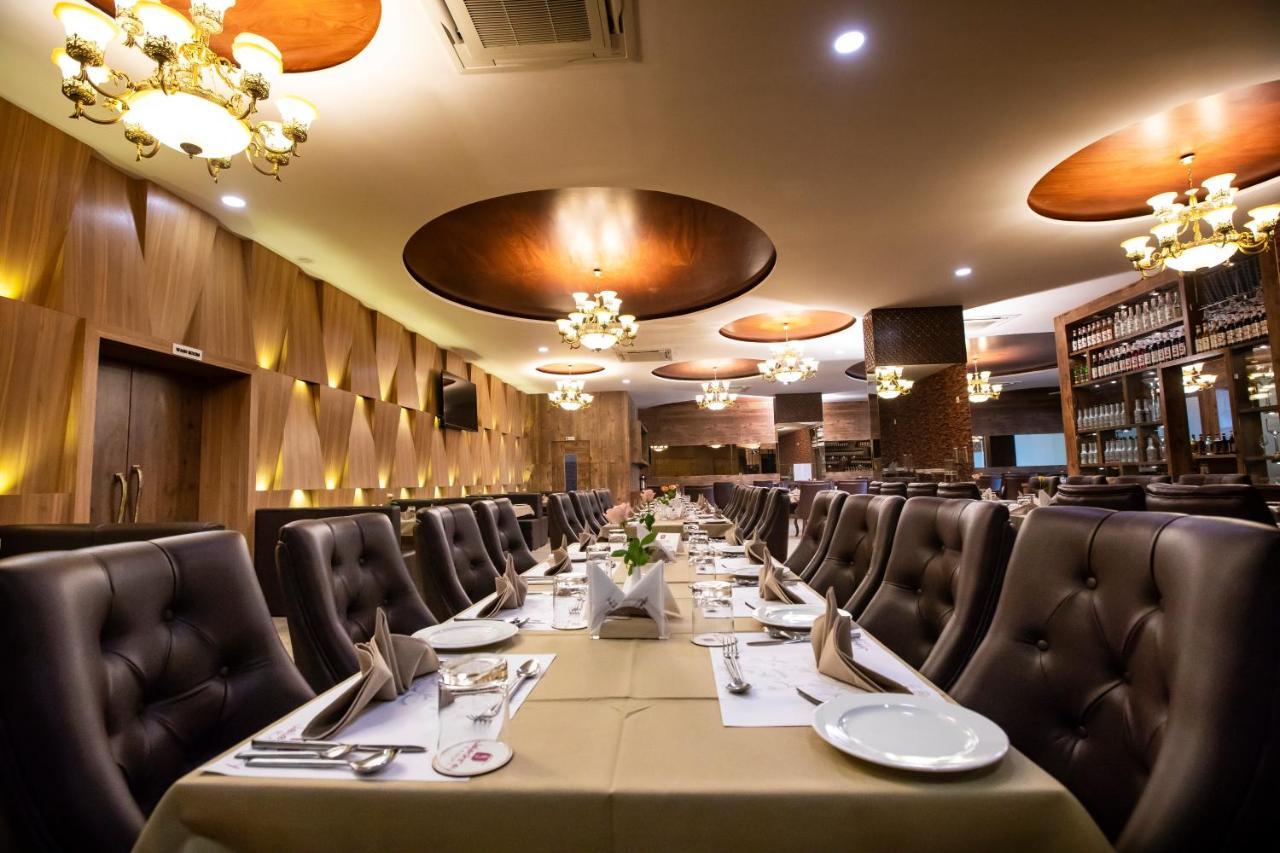 Jalashray Resort Nadiad Экстерьер фото